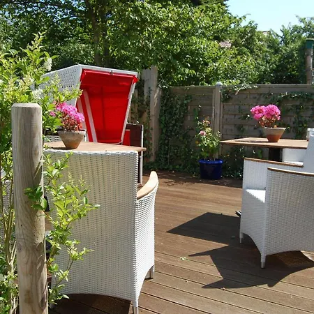Appartamento Schoenes-wohnen-am-suedstrand-fewo-4 *